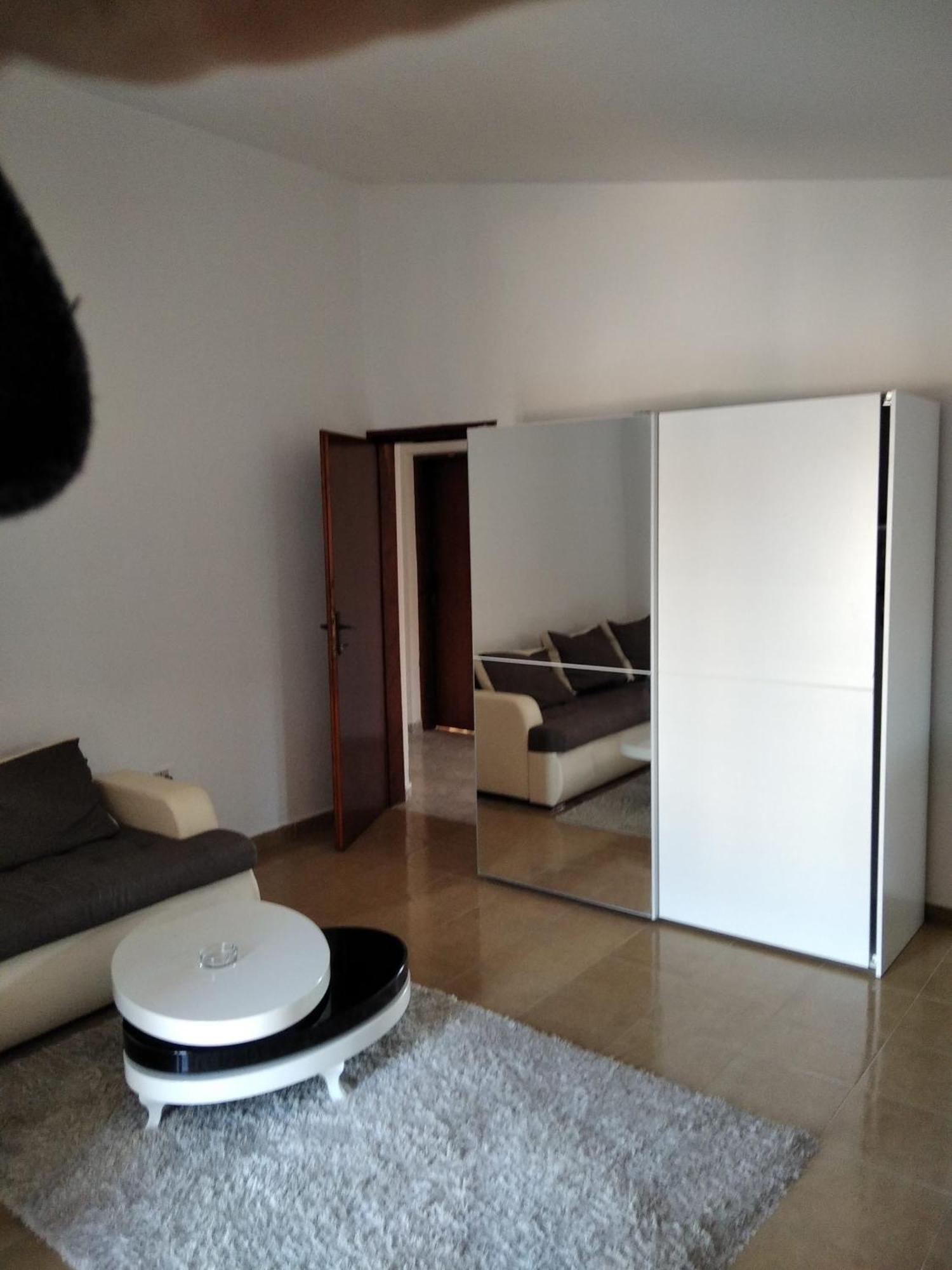 Apartmani Lalo Jankovic Sutomore Bilik gambar